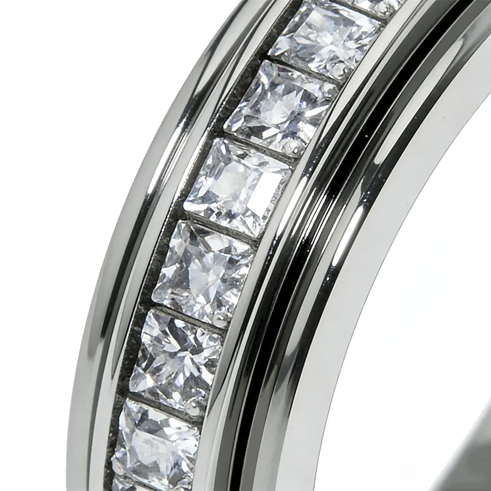 Steel Spinner Ring — channel-set stones, close up